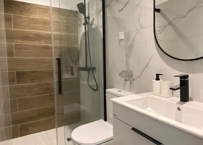 Vue A 5 Minutes A Pied Du Centre De Porto-vecchio *