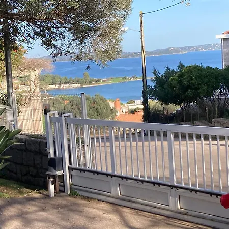 Vue A 5 Minutes A Pied Du Centre De Porto-vecchio