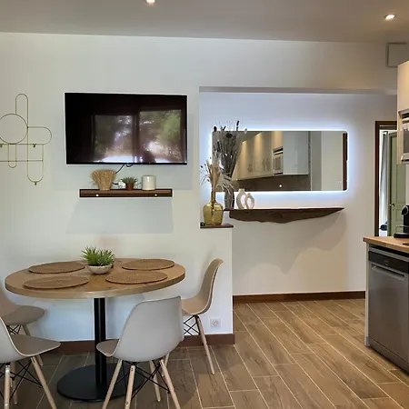 Vue 300 M Du Centre, Parking Prive Villa Porto Vecchio